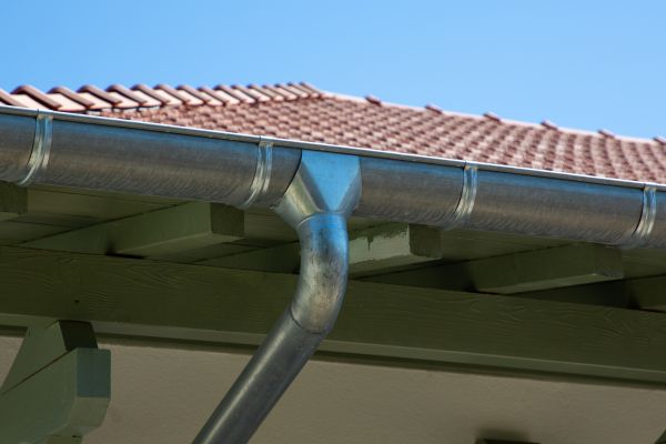 Cost of Steel Gutter Replacement in Brentwood