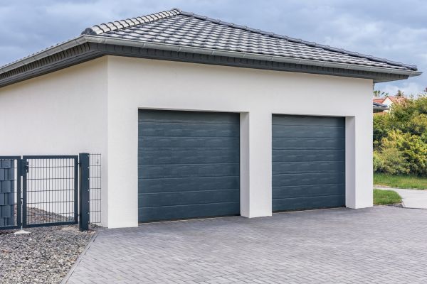 Garage Gutter Repair in Brentwood