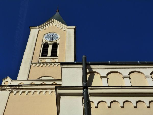 Church Gutter Installation in Brentwood